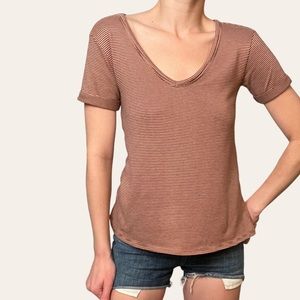 American Eagle Rust Striped Tee 💕